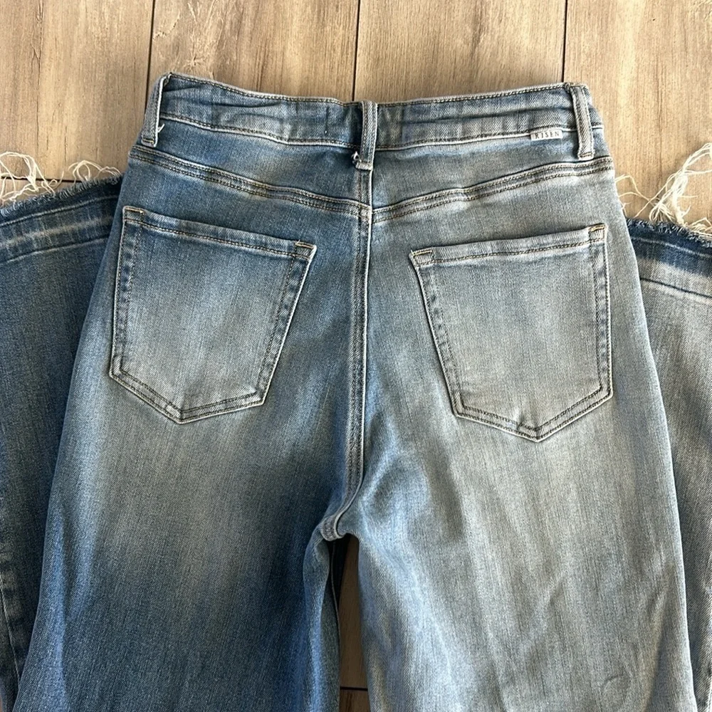 Risen Crossover Two Toned jeans size 27 ankle straight